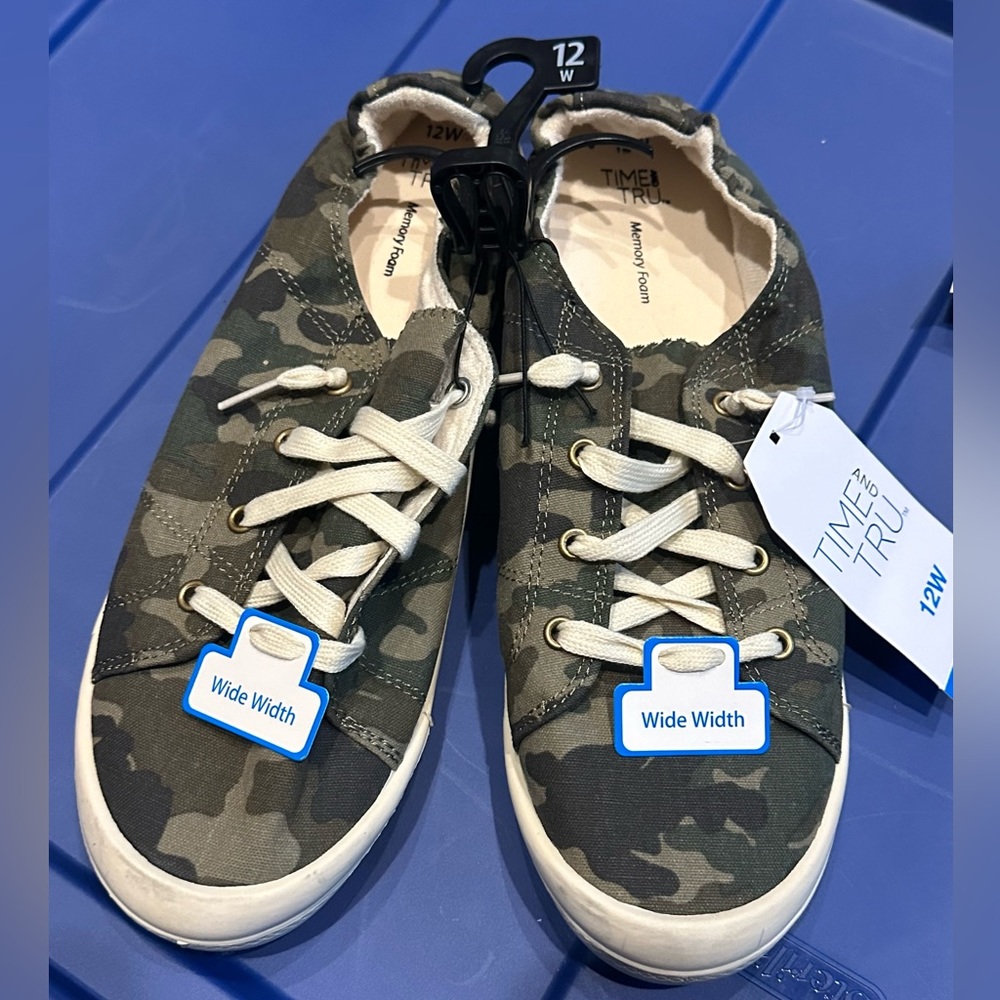 Brand New Camouflage Sneakers (Reg & Wide Width)